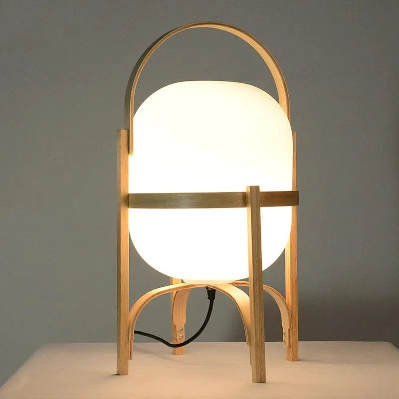 Lampe sur pied en bois moderne pour un éclairage chic et pratique | Marco Lucetti