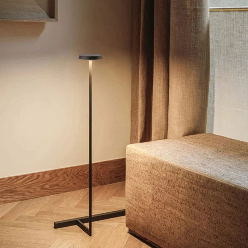 Lampe sur pied LED Design Moderne pour Chambre à Coucher | Marco Lucetti