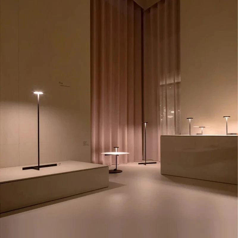 Lampe sur pied LED Design Moderne pour Chambre à Coucher | Marco Lucetti