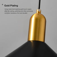 Lampe suspendue en fer pour une déco moderne. | Marco Lucetti