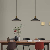 Lampe suspendue en fer pour une déco moderne. | Marco Lucetti
