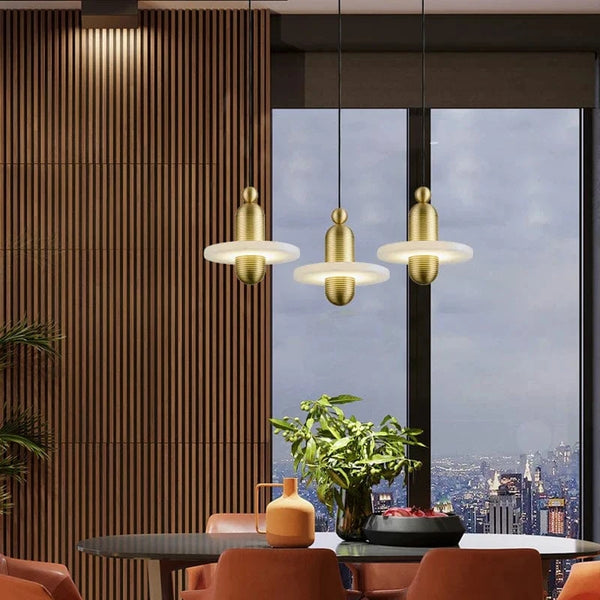 Lampe suspendue en marbre et aluminium avec cordon réglable à LED | Marco Lucetti