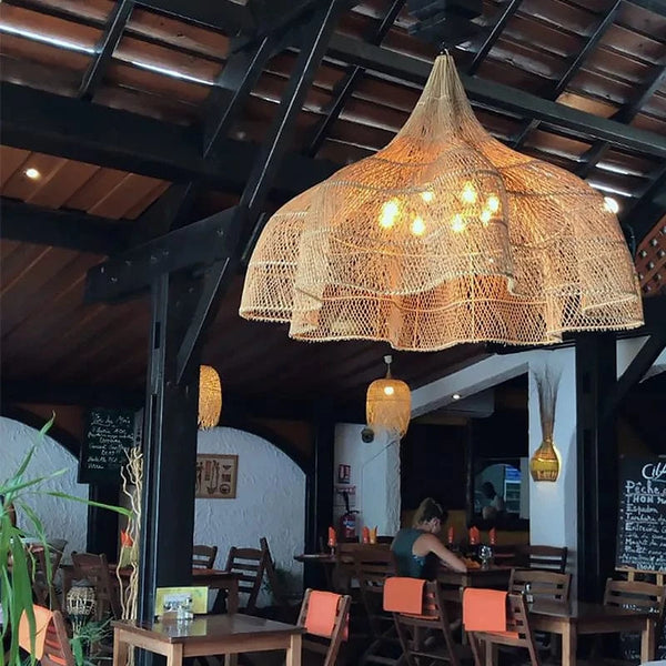 Lampe Suspendue en Rotin Pétales pour Salon et Cuisine | Marco Lucetti