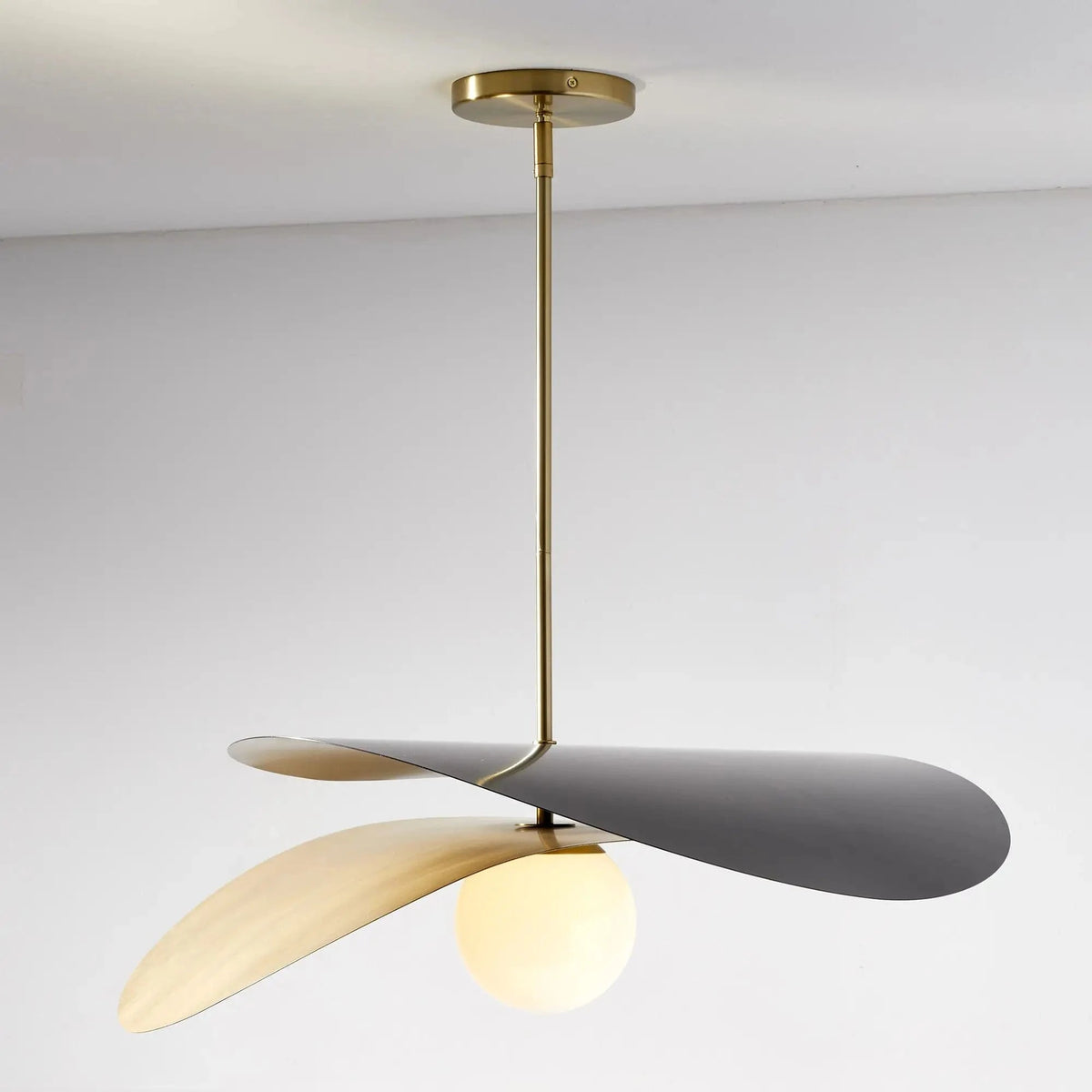 Lampe Suspendue Métal et Verre pour Boutique avec Livraison Directe | Marco Lucetti