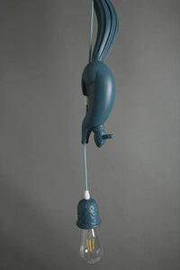 Lampe Suspension Résine Écureuil Nordique LED Loft Décoratif - Éclairage Authentique | Marco Lucetti Bleu