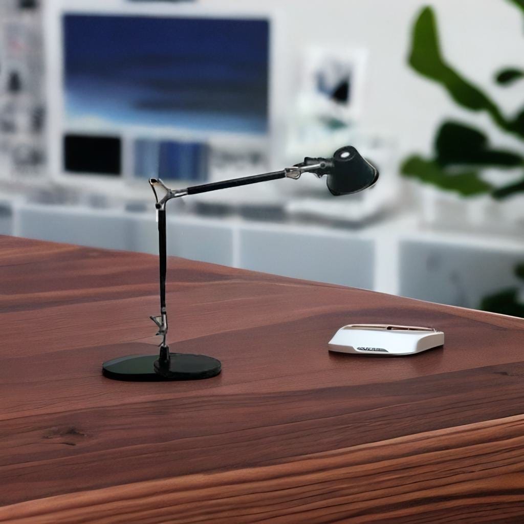 Lampe Tolomeo - Lumina | Marco Lucetti Lampe de table Noire