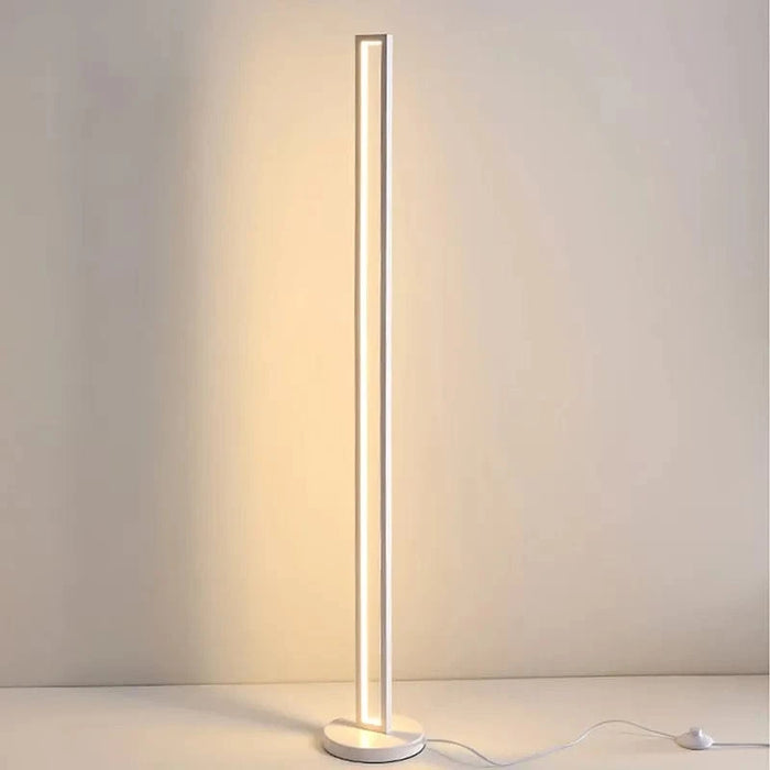 Lampes de sol LED nordiques minimalistes en noir et blanc | Marco Lucetti