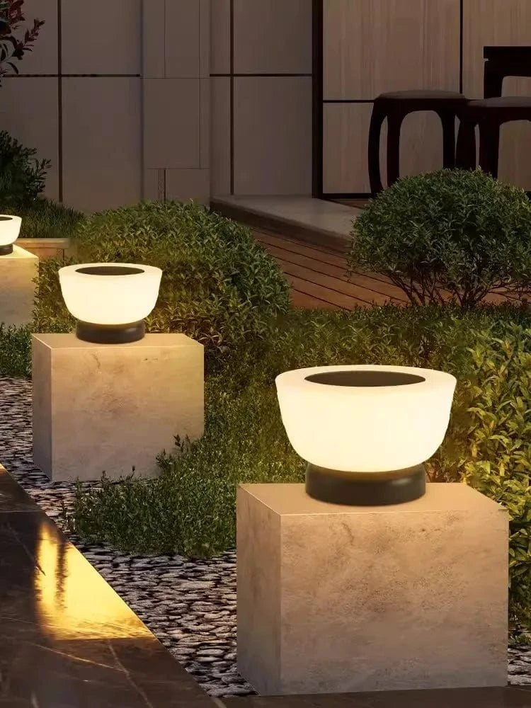 Lampes Solaires de Jardin Modernes pour une Villa Exquise | Marco Lucetti