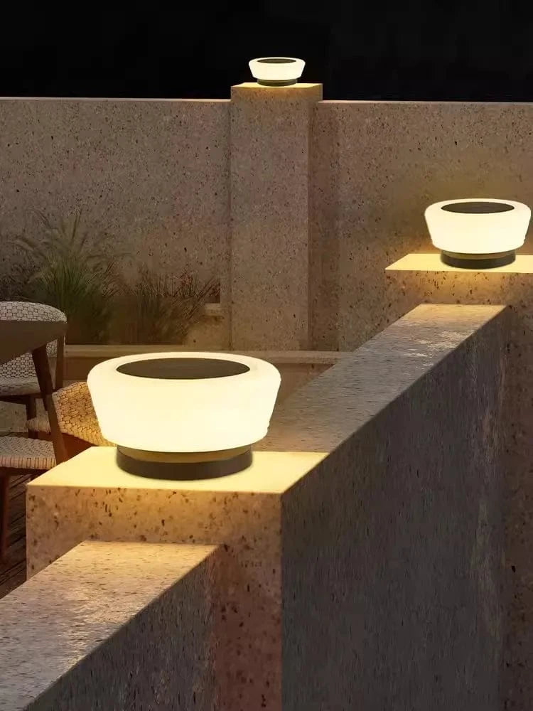 Lampes Solaires de Jardin Modernes pour une Villa Exquise | Marco Lucetti