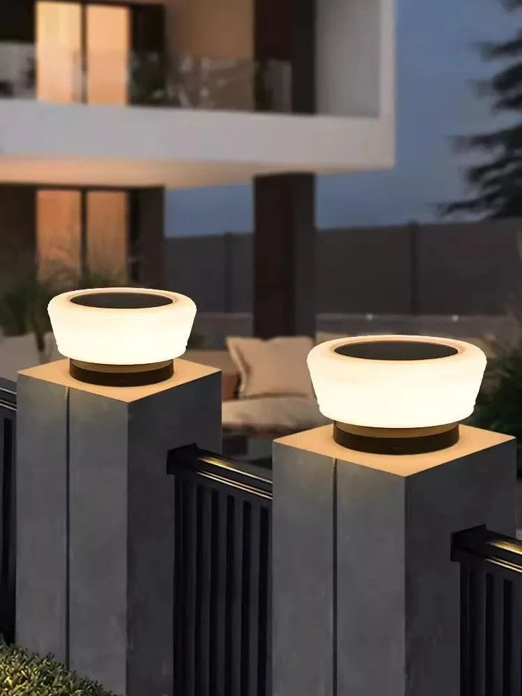 Lampes Solaires de Jardin Modernes pour une Villa Exquise | Marco Lucetti
