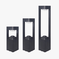 Lampes solaires modernes carrées en aluminium pour extérieur - WaterproofTech