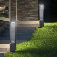 Lampes solaires modernes carrées en aluminium pour extérieur - WaterproofTech | Marco Lucetti