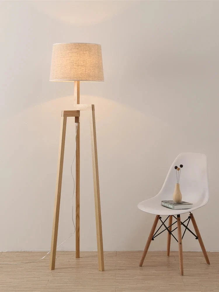Lampes sur pied pour salon Vintage élégant en bois trépied LED | Marco Lucetti Couverture blanche ordinaire
