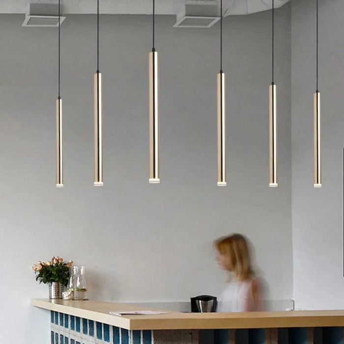 Lampes Suspendues LED Dorées Design Moderne Minimaliste avec Livraison Directe | Marco Lucetti