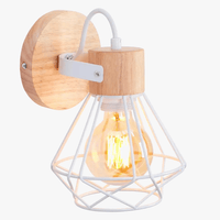 Lampes suspendues nordiques en bois massif pour intérieur design hôtel café bar | Marco Lucetti
