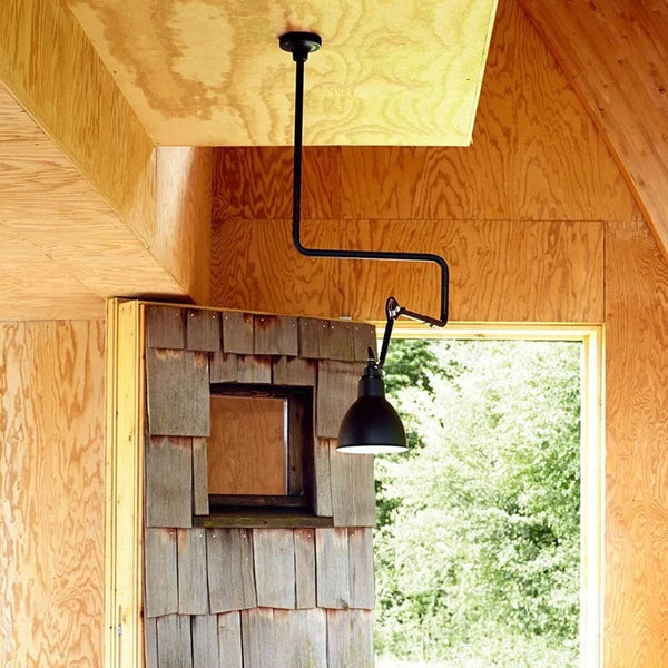 Lampes suspendues rotatives style américain en métal pour une lecture optimale | Marco Lucetti
