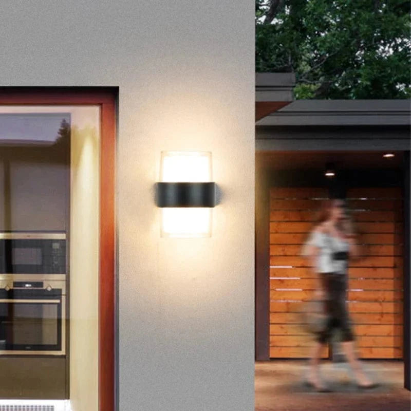 Lumières Extérieures Haut de Gamme avec IP65 Étanche Pour Décoration de Jardin Cour | Marco Lucetti
