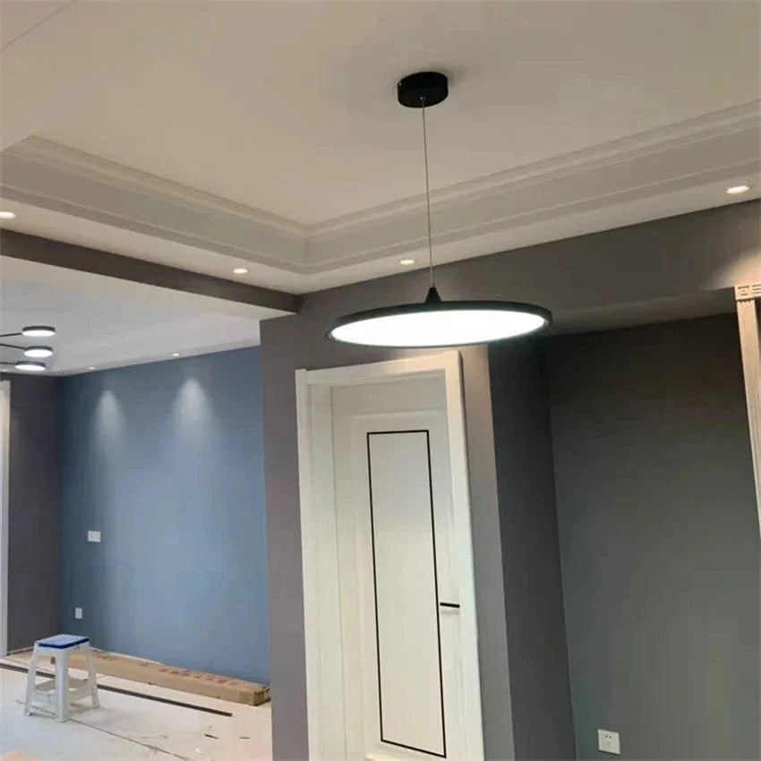 Lumières suspendues nordiques LED : suspension ronde en fer | Marco Lucetti