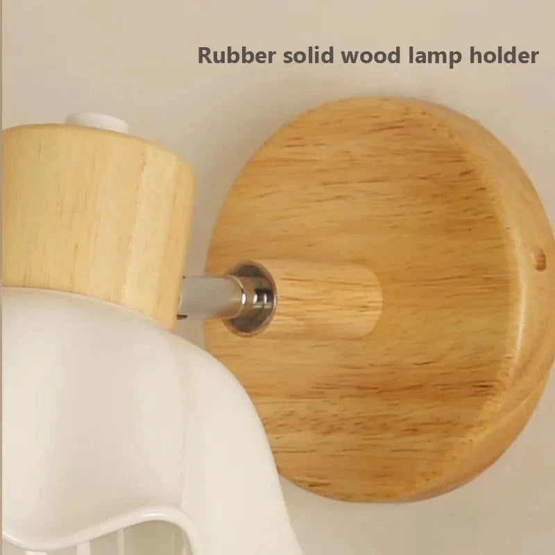 Luminaire Nordique Rotatif en Bois et Céramique | Marco Lucetti