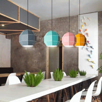 Luminaire suspendu LED scandinave en métal coloré | Marco Lucetti