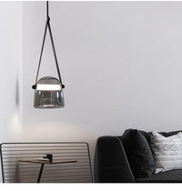 Luminaire Suspensia: Suspension en verre fumé design moderne LED et bracelet en cuir | Marco Lucetti