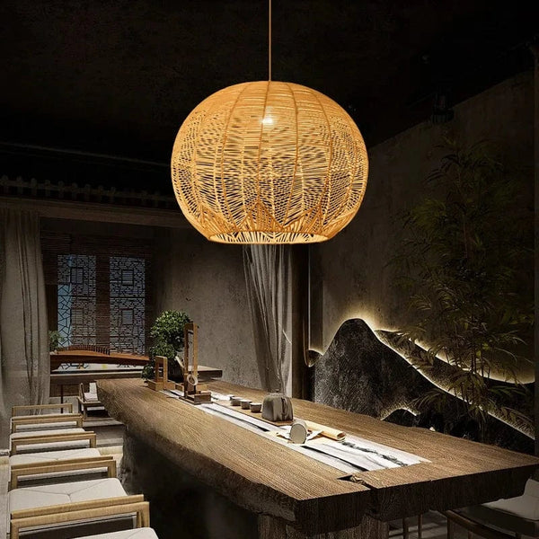 Lustre boule en rotin artisanal. | Marco Lucetti