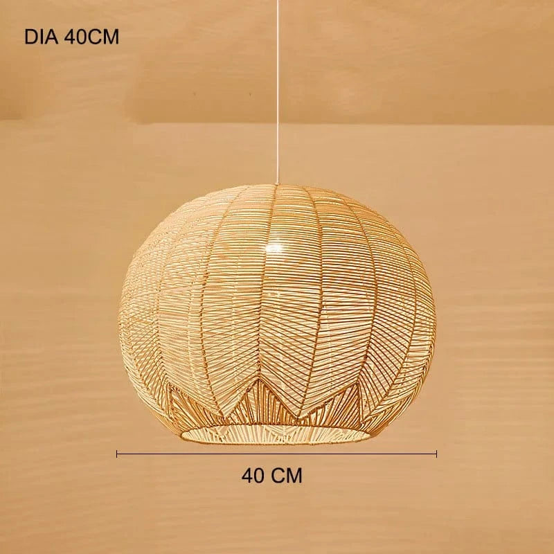 Lustre boule en rotin artisanal. | Marco Lucetti D 40CM