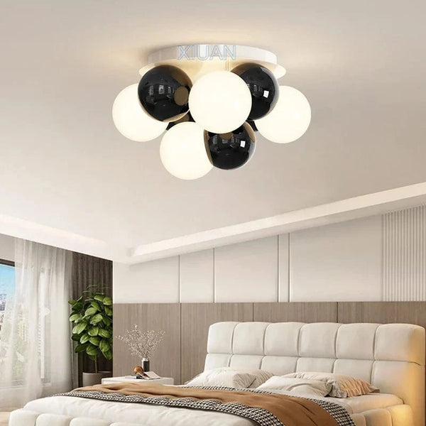 Lustre boule nordique à bulles LED pour chambre d'enfant | Marco Lucetti