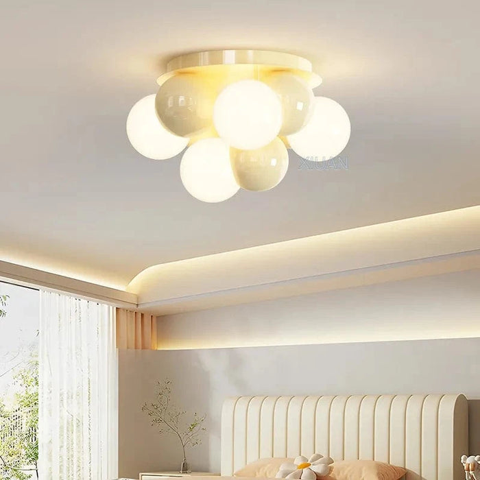 Lustre boule nordique à bulles LED pour chambre d'enfant | Marco Lucetti