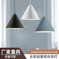 Lustre Boutique & Bar - Spécialités et Ambiance Moderne | Marco Lucetti