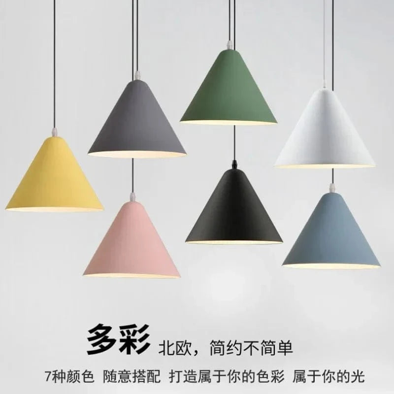 Lustre Boutique & Bar - Spécialités et Ambiance Moderne | Marco Lucetti