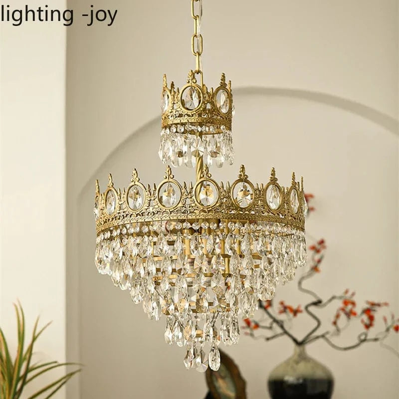 Lustre Couronne Moderne en Cristaux: Luminaire Décoratif d'Intérieur | Marco Lucetti