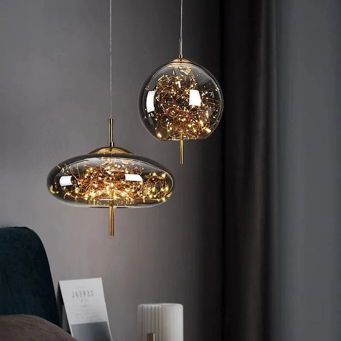 Lustre de chevet rouge en filet nordique pour enfant | Marco Lucetti