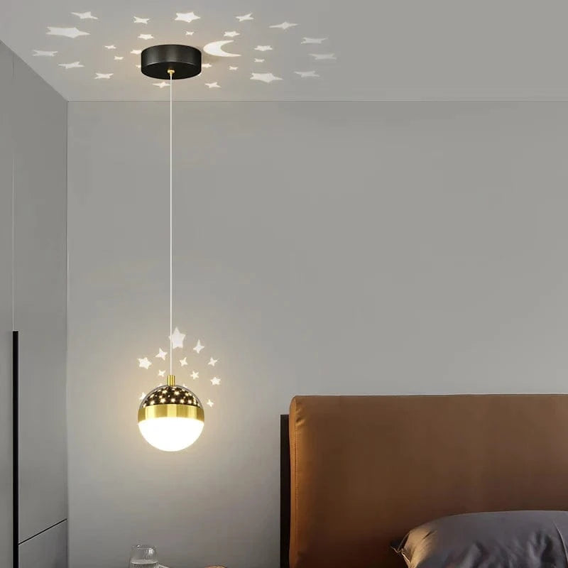 Lustre de luxe moderne minimaliste avec projection de ciel étoilé | Marco Lucetti