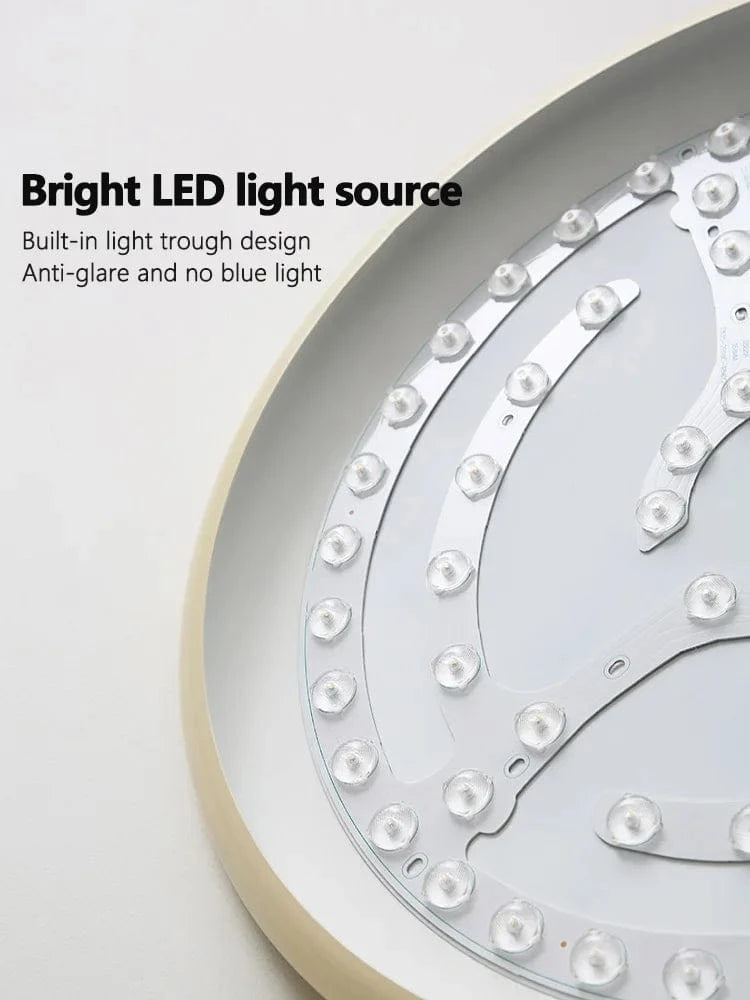 Lustre de restaurant style crème ovni - Élégance moderniste | Marco Lucetti