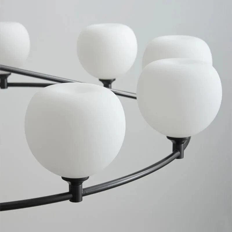 Lustre design réglable en hauteur avec anneaux cuivrés et verre blanc | Marco Lucetti