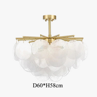 Lustre en verre de luxe avec carillons éoliens romantiques