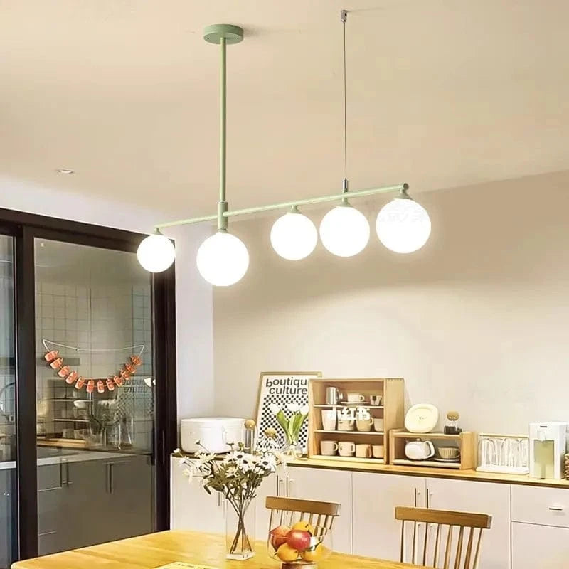 Lustre en verre blanc laiteux pour table à manger  | Marco Lucetti