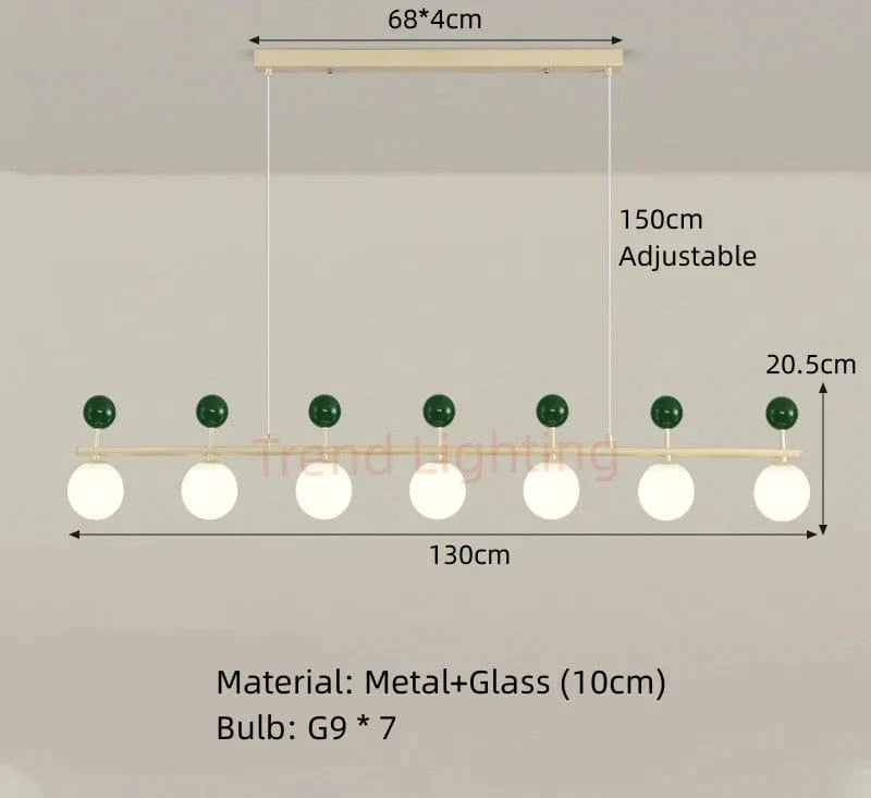 Lustre en verre et métal à la pointe du design pour un éclairage dynamique | Marco Lucetti B-7 Balles-Vert / Lumière naturelle
