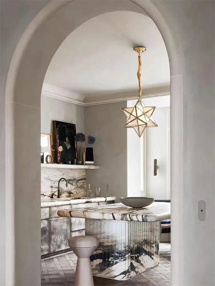 Lustre géométrique rétro en cuivre nordique avec étoile en verre | Marco Lucetti