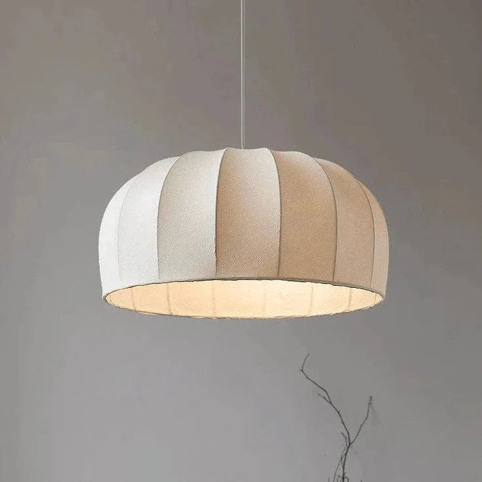 Lustre japonais en soie pour une salle à manger au style Wabi-sabi | Marco Lucetti