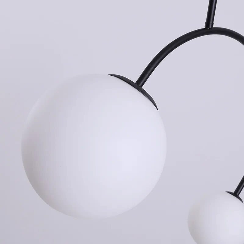 Lustre LED en forme de C pour une décoration illuminée | Marco Lucetti