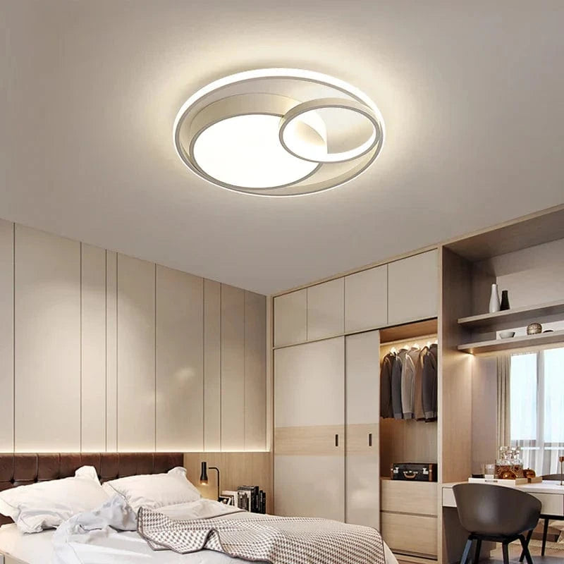 Lustre LED Maison : Éclairage Moderne Tech | Marco Lucetti