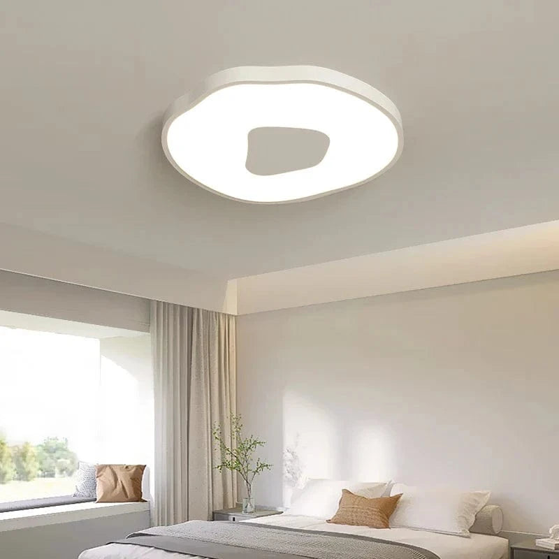 Lustre LED Minimaliste Cercle pour Éclairage Intérieur Qiyimei - Élégance Illuminée | Marco Lucetti