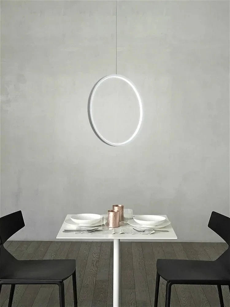 Lustre LED Rond Minimaliste Suspensions Noires - Éclairage Intérieur Design | Marco Lucetti