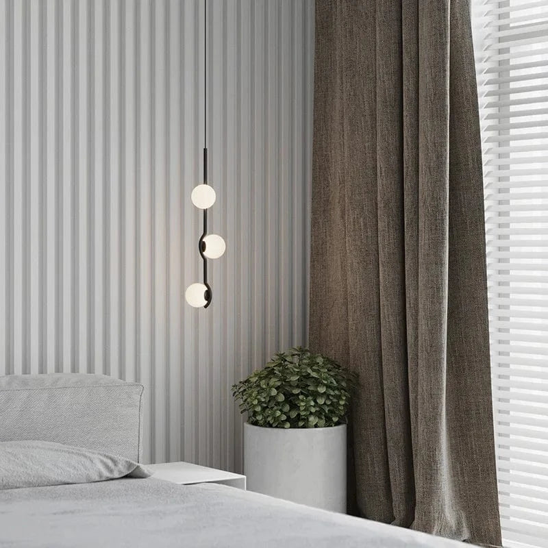 Lustre minimaliste boule de verre Luces à LED pour un éclairage élégant et moderne dans votre intérieur | Marco Lucetti