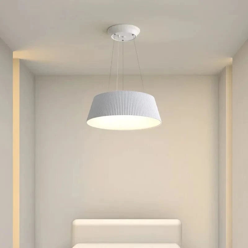 Lustre Nordique Moderne à LED pour un Intérieur Épuré | Marco Lucetti