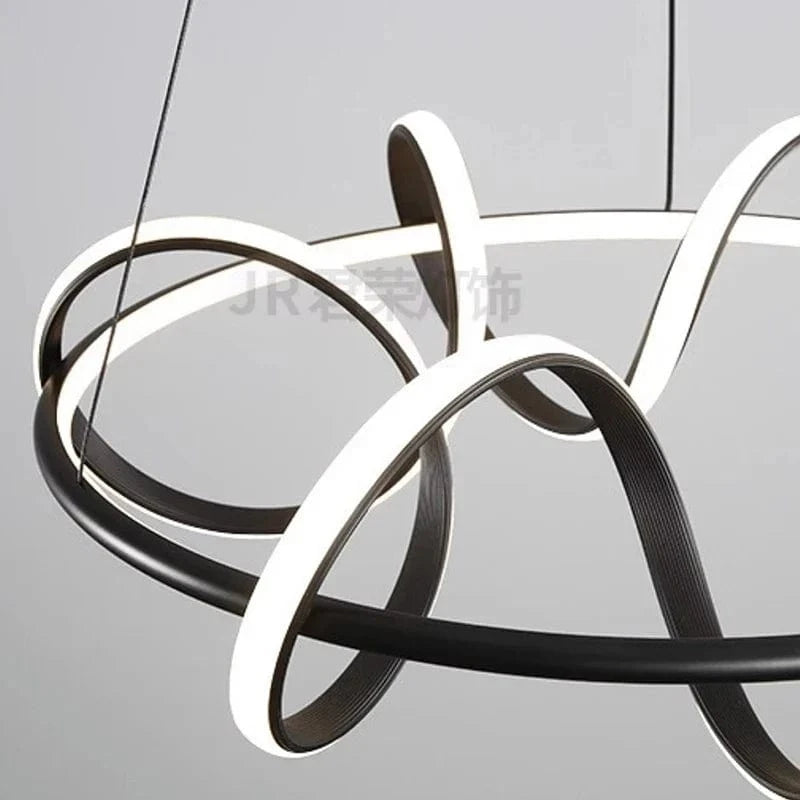 Lustre nordique pour un éclairage intérieur élégant. | Marco Lucetti