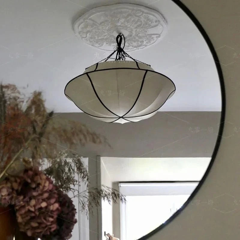 Lustre Nordique Rétro en Tissu Français Médiéval - Suspension Lumineuse pour Salon, Chambre ou Salle à Manger | Marco Lucetti