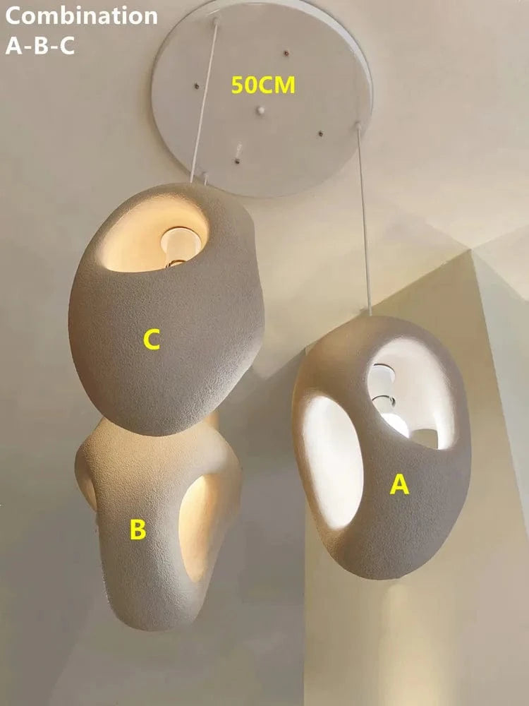 Lustre nordique Wabi Sabi pour restaurant-bar et vestiaire By Nordics | Marco Lucetti Combinaison ABC / Lumière neutre 4200K